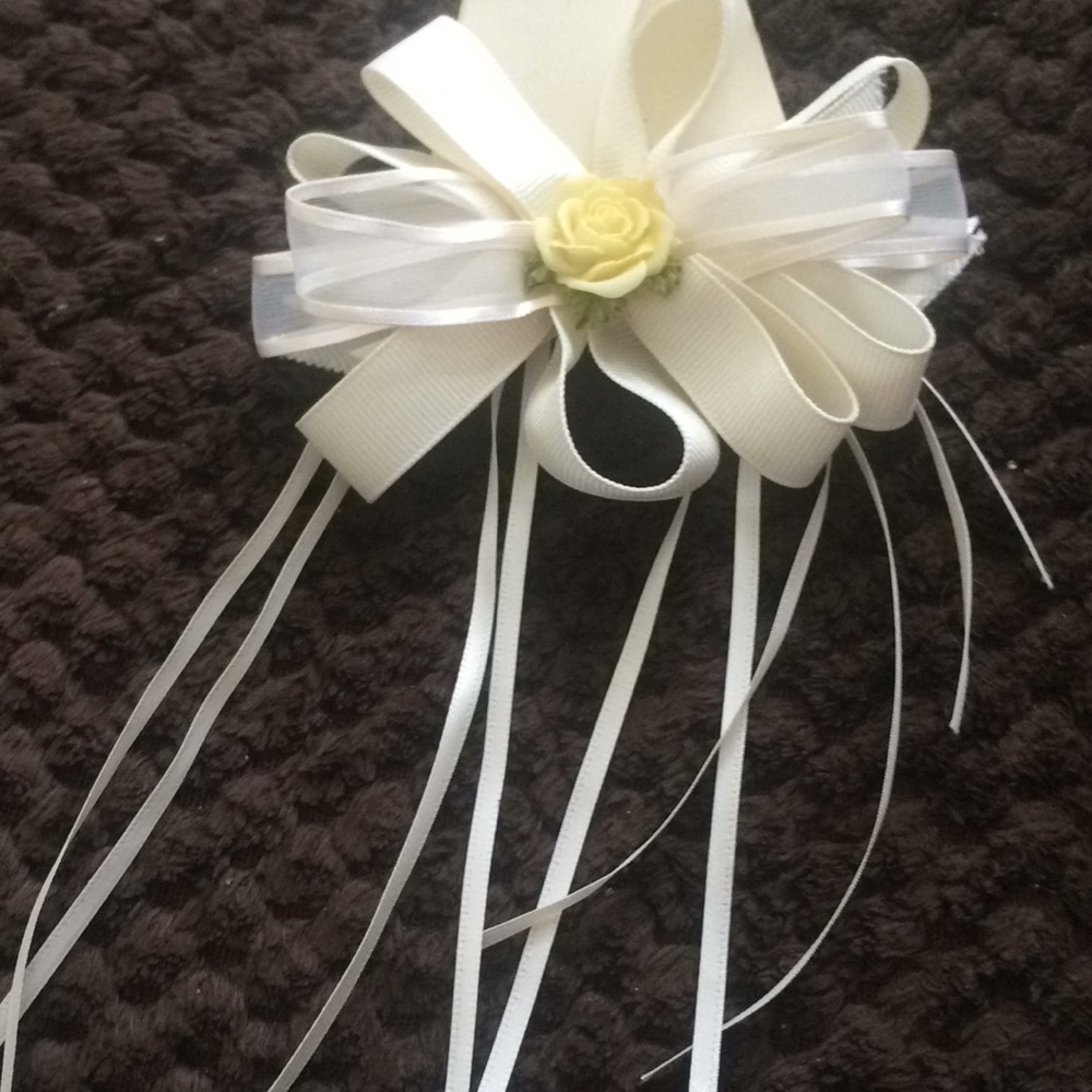 Lovely New barrette